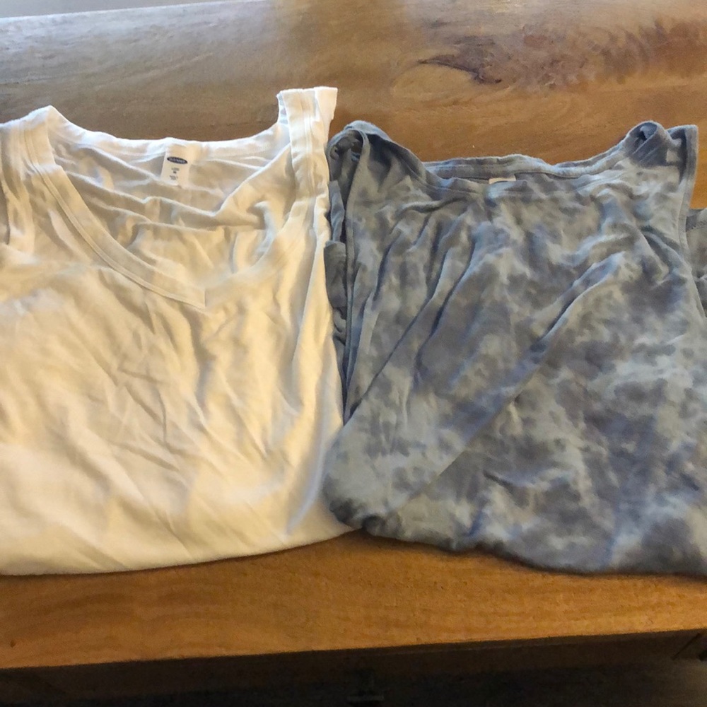 Luxe Old Navy tank tops